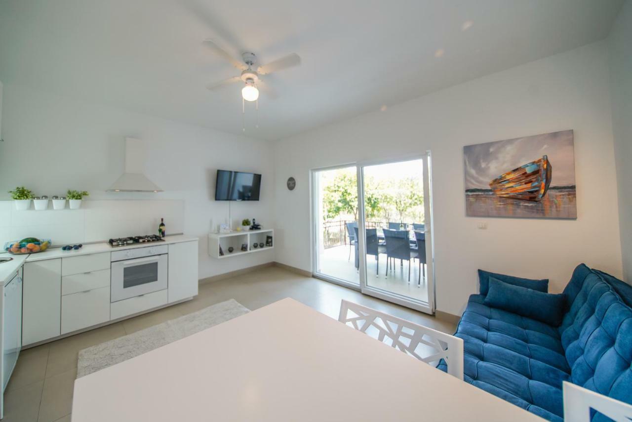 Guesthouse Klara Duba Stonska Ngoại thất bức ảnh