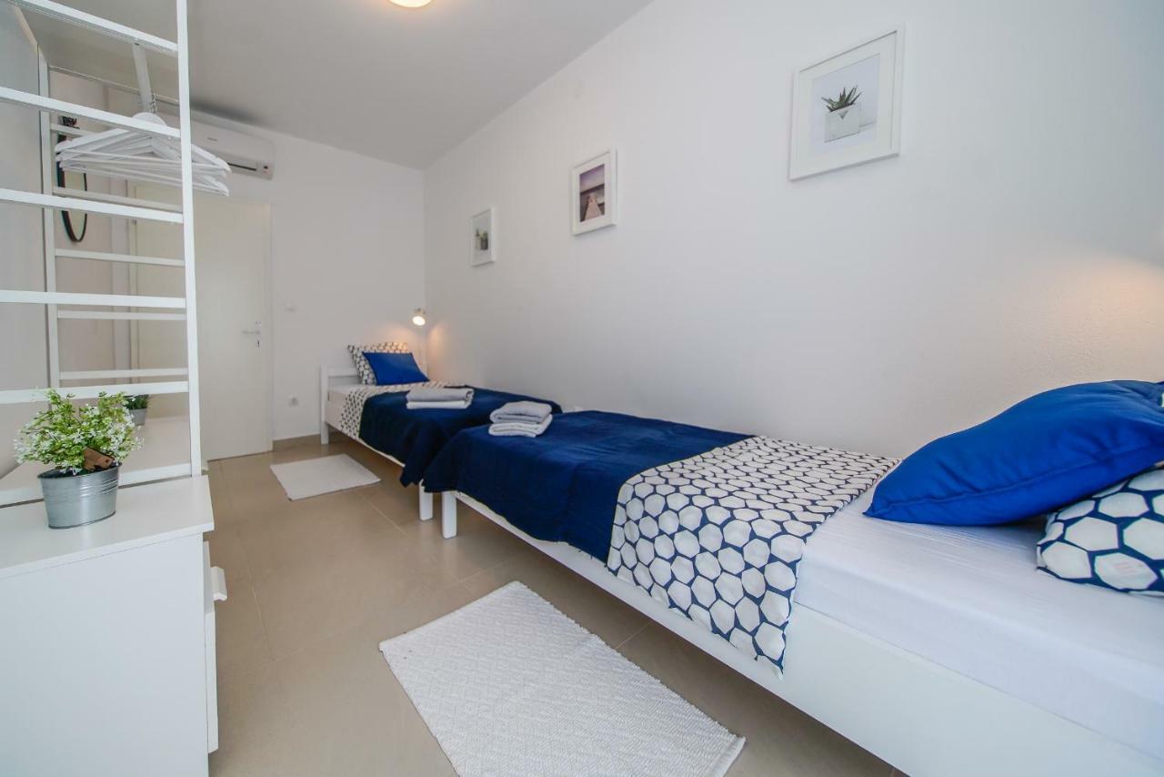 Guesthouse Klara Duba Stonska Ngoại thất bức ảnh