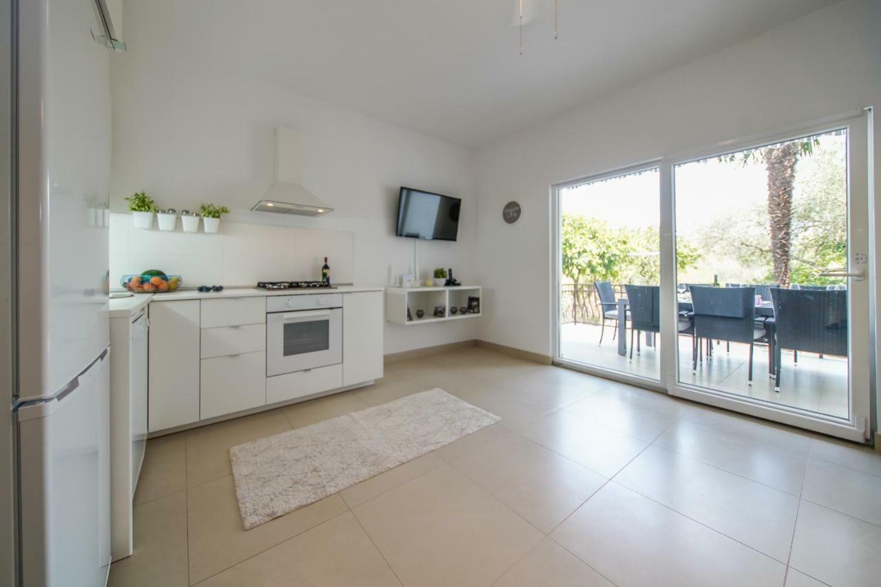 Guesthouse Klara Duba Stonska Ngoại thất bức ảnh